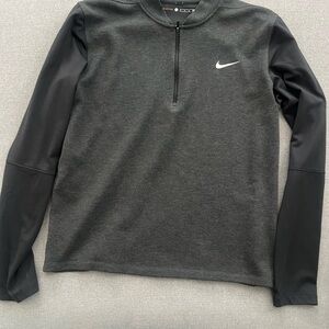 Tiger Woods Nike Black and Gray Pullover